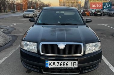 Ліфтбек Skoda Superb 2006 в Ірпені