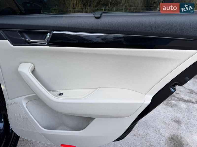 Універсал Skoda Superb 2018 в Києві