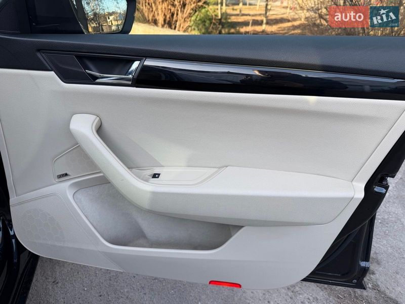 Універсал Skoda Superb 2018 в Києві