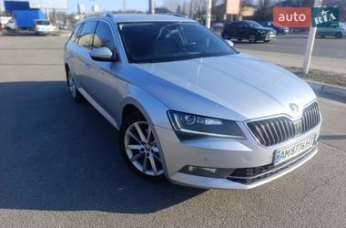 Универсал Skoda Superb 2018 в Киеве