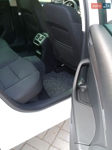 Універсал Skoda Superb 2016 в Кривому Розі фото 8 Універсал Skoda Superb 2016 в Кривому Розі