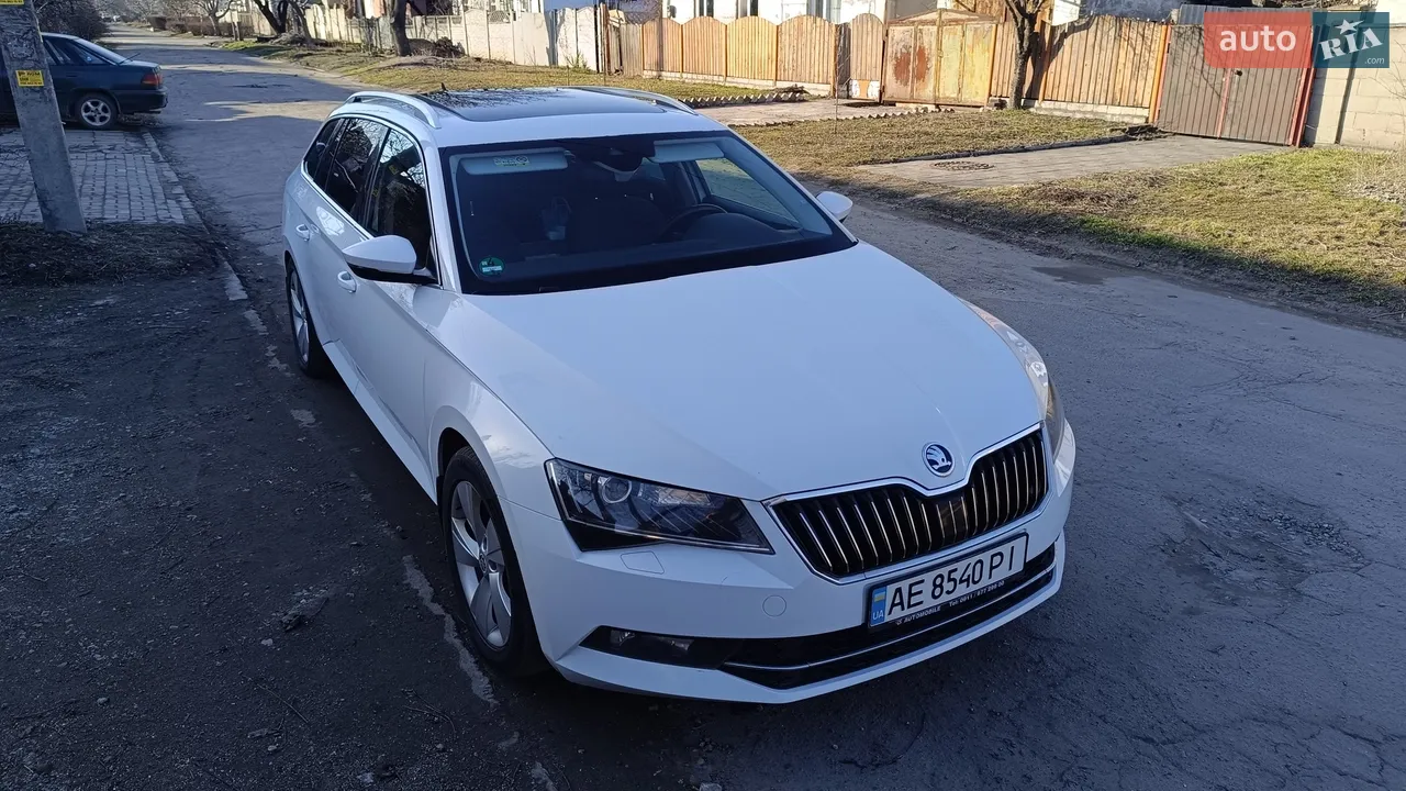 2016 Skoda Superb - мініатюра 26