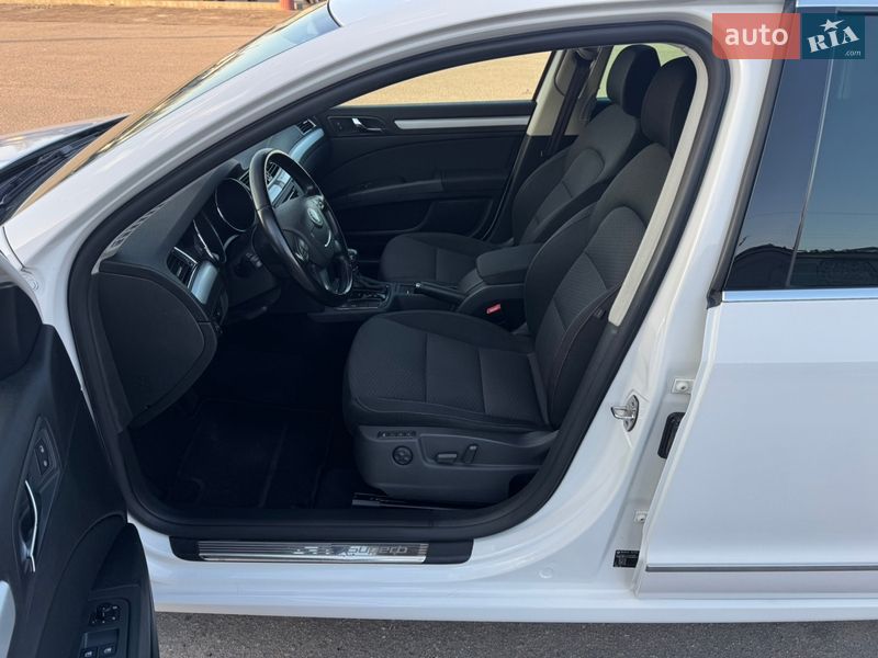 Универсал Skoda Superb 2011 в Белой Церкви