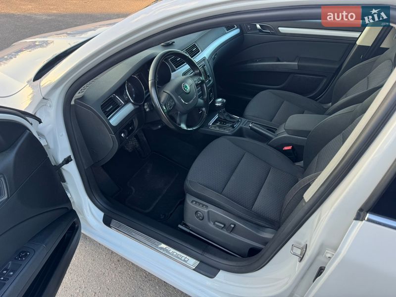 Универсал Skoda Superb 2011 в Белой Церкви