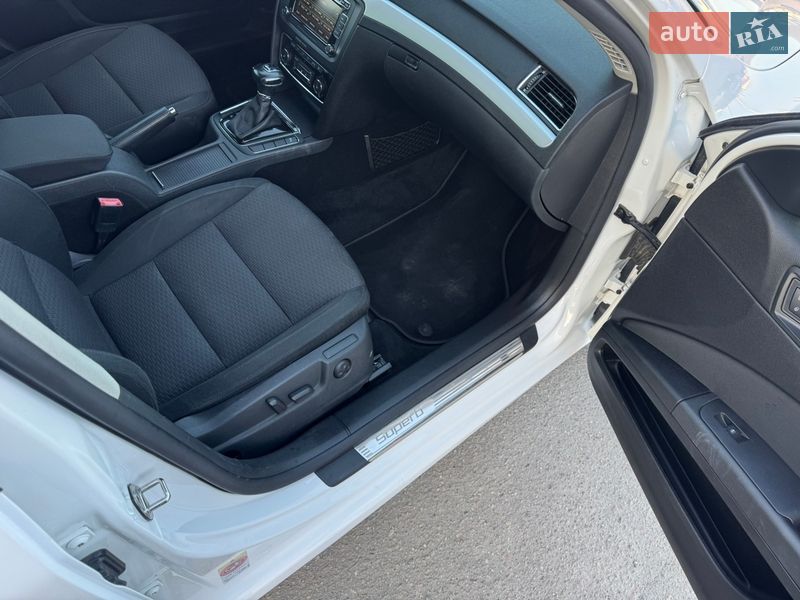 Универсал Skoda Superb 2011 в Белой Церкви