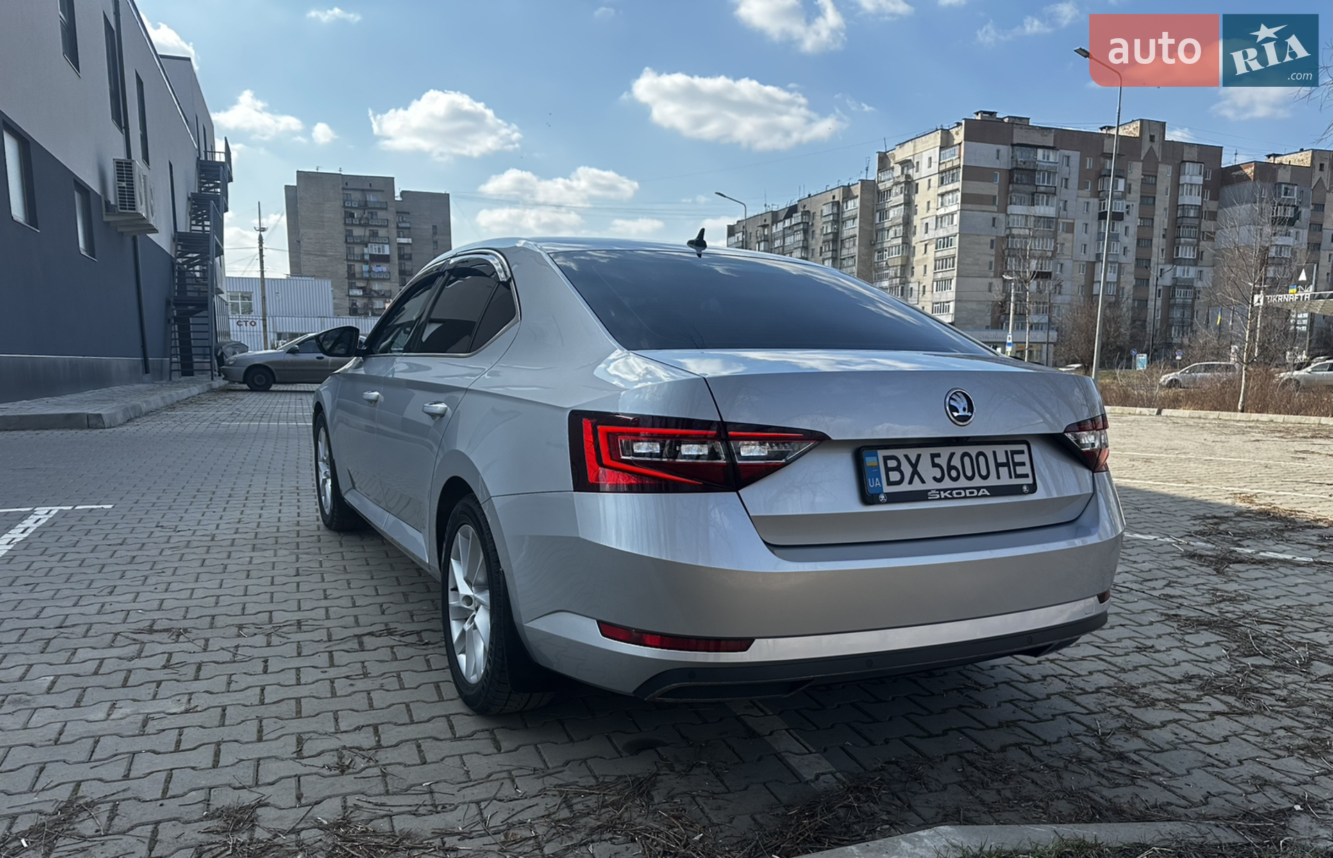2017 Skoda Superb - мініатюра 5