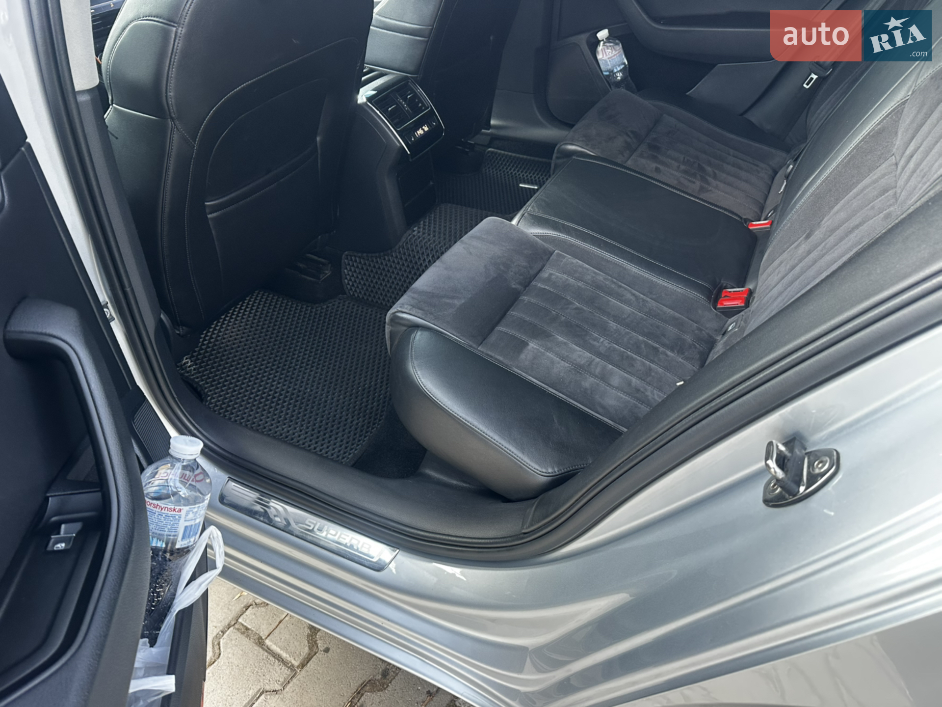 2017 Skoda Superb - мініатюра 12