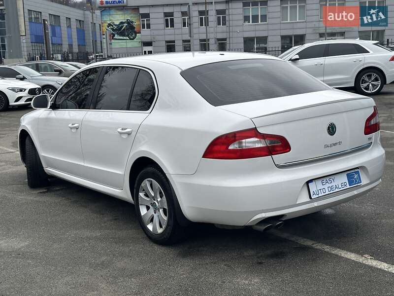 Ліфтбек Skoda Superb 2012 в Києві фото 6 Ліфтбек Skoda Superb 2012 в Києві