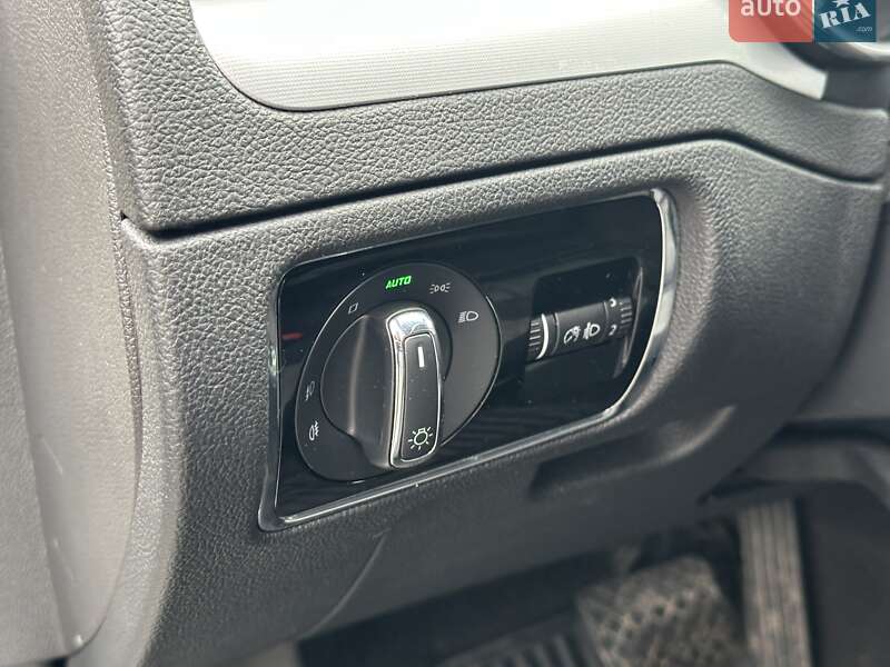 Ліфтбек Skoda Superb 2012 в Києві фото 17 Ліфтбек Skoda Superb 2012 в Києві