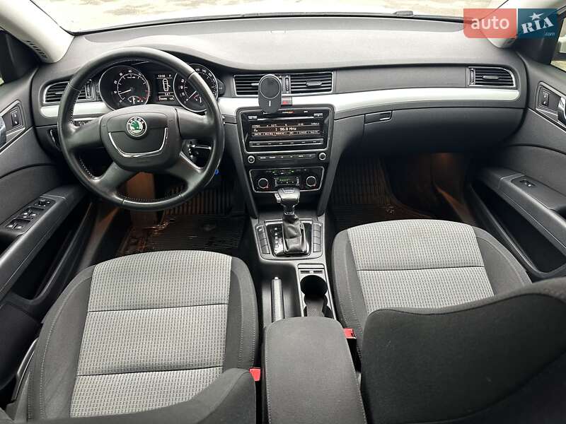 Ліфтбек Skoda Superb 2012 в Києві фото 29 Ліфтбек Skoda Superb 2012 в Києві