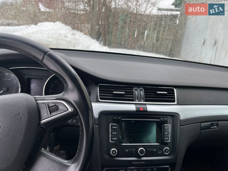 Универсал Skoda Superb 2014 в Калите