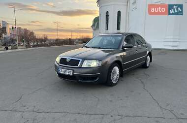 Лифтбек Skoda Superb 2002 в Киеве