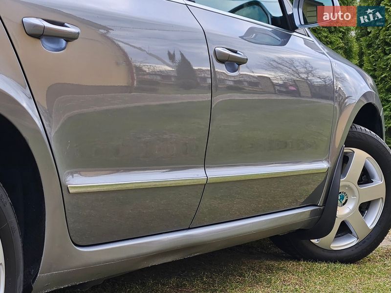 Ліфтбек Skoda Superb 2008 в Бориславі