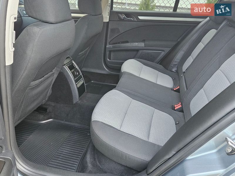 Ліфтбек Skoda Superb 2008 в Бориславі