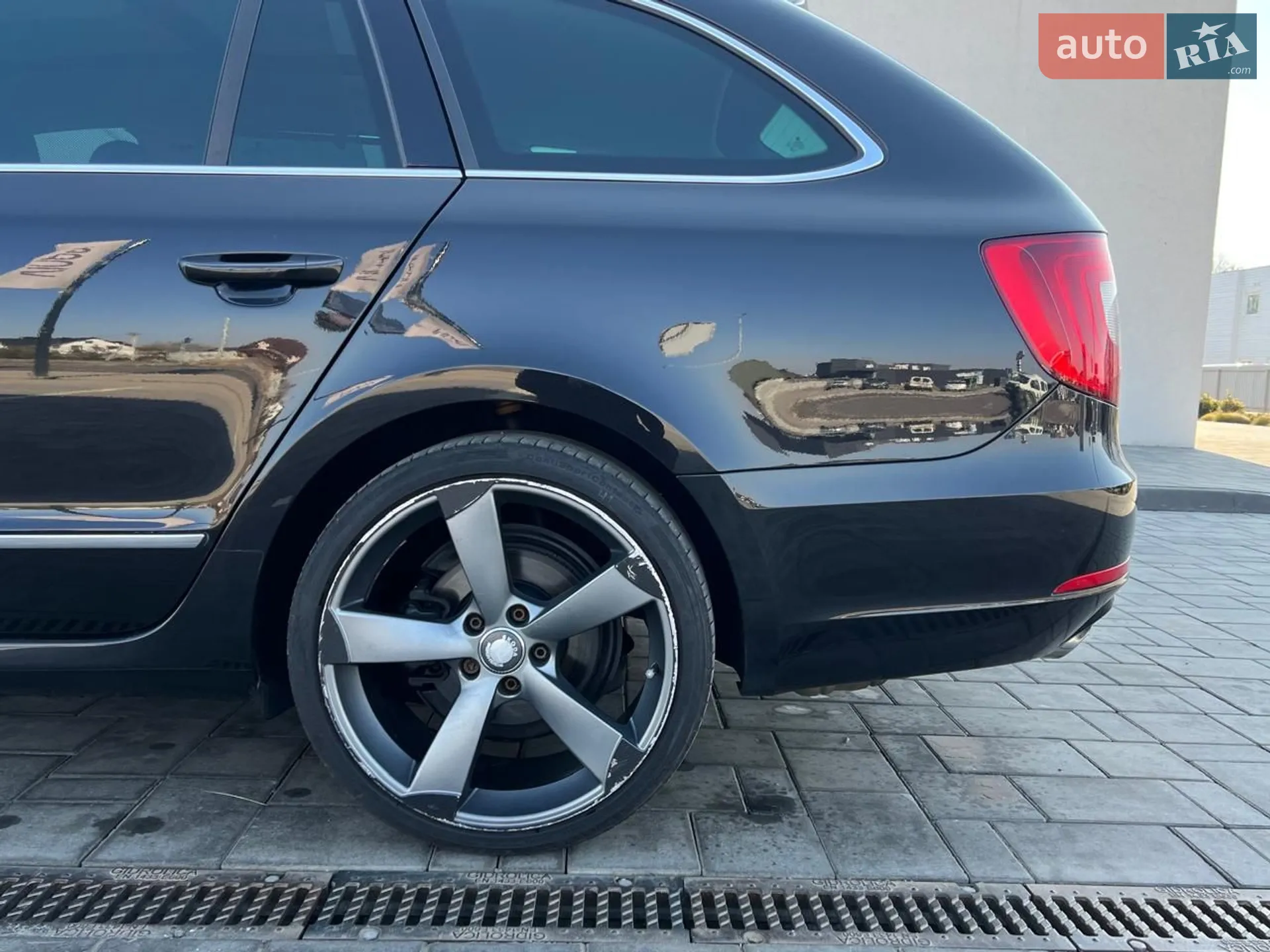 2012 Skoda Superb - мініатюра 38