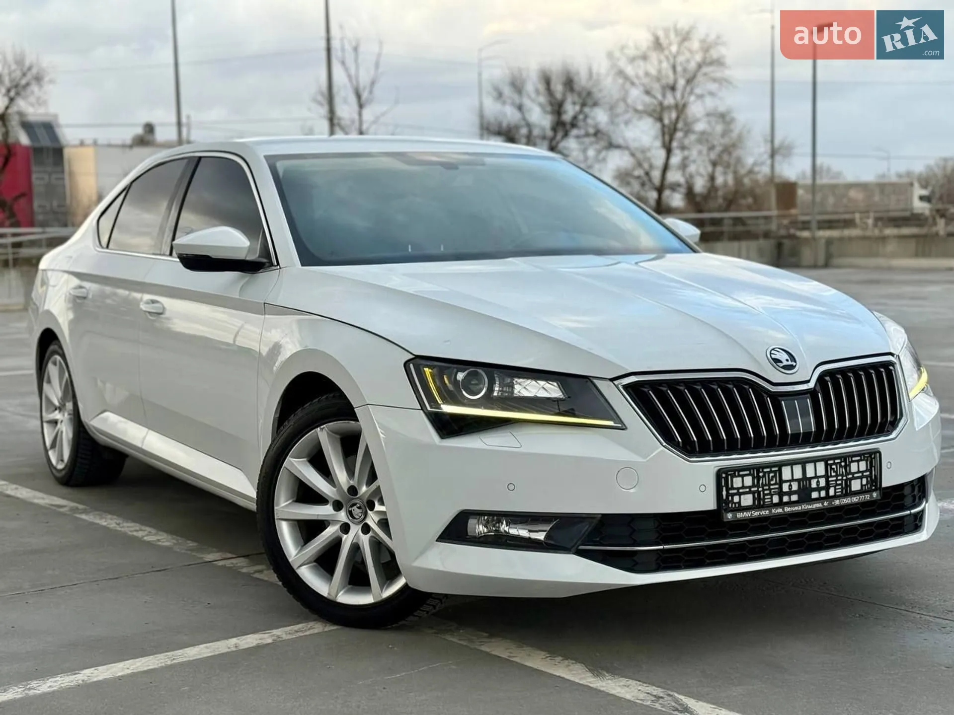 2015 Skoda Superb - фото 1