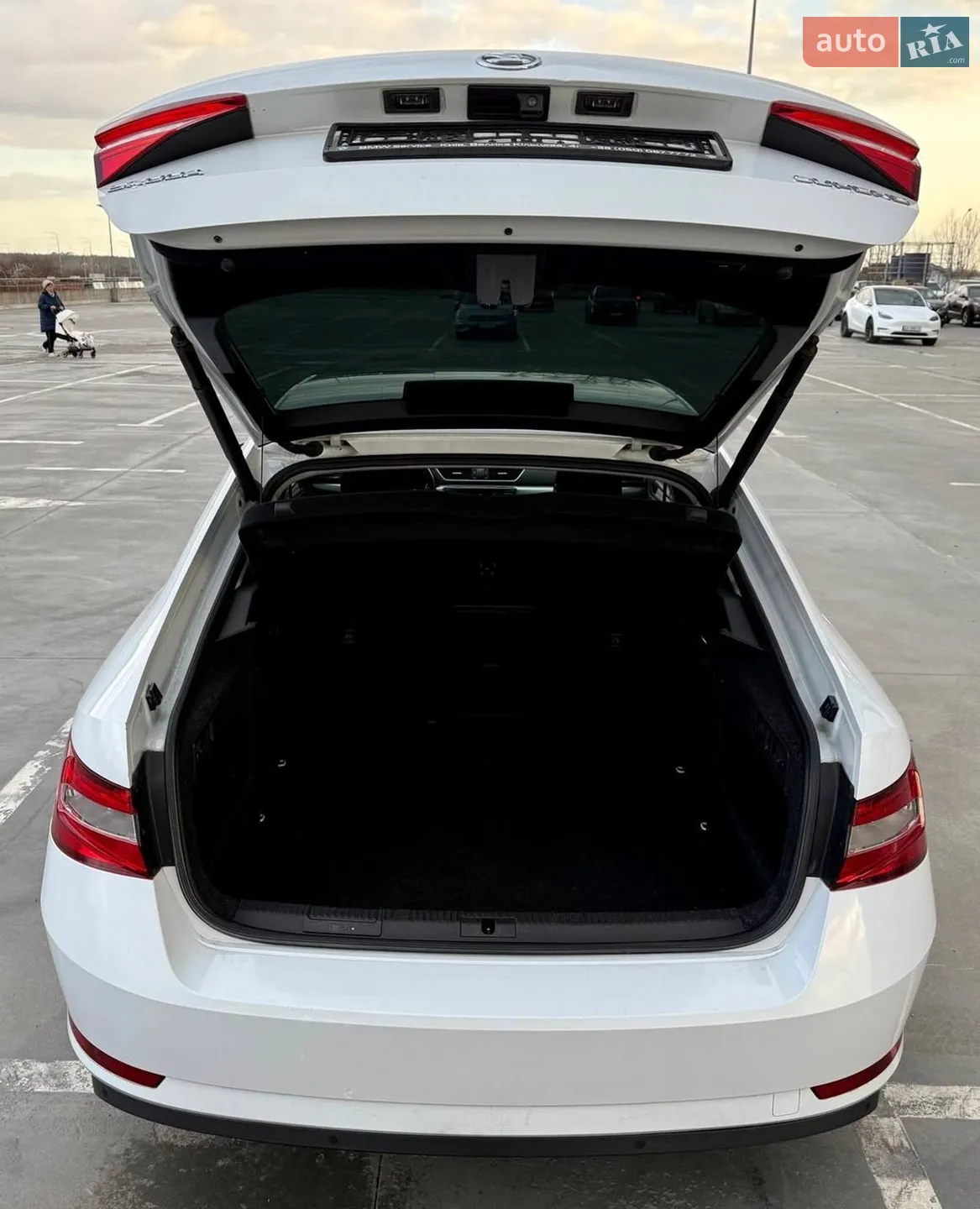 2015 Skoda Superb - мініатюра 14