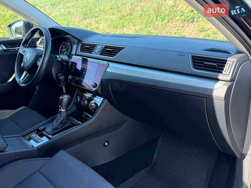 Ліфтбек Skoda Superb 2019 в Львові фото 27 Ліфтбек Skoda Superb 2019 в Львові