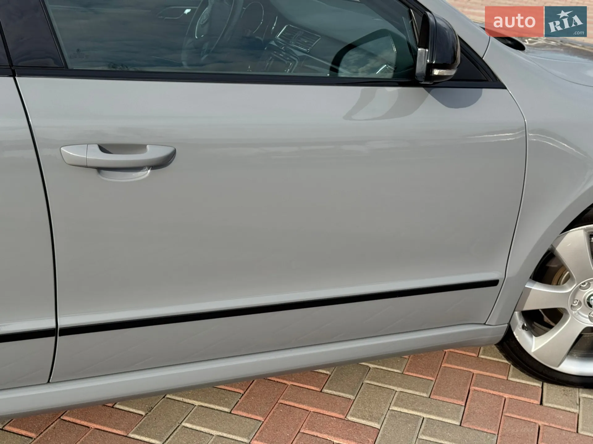2011 Skoda Superb - мініатюра 20