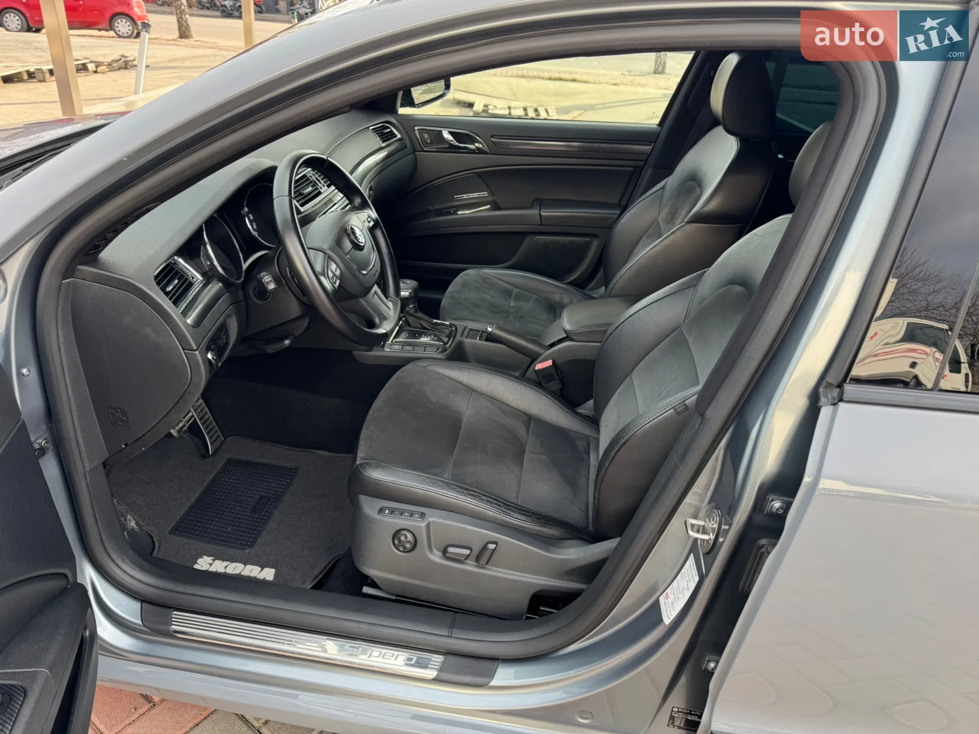 2011 Skoda Superb - мініатюра 25