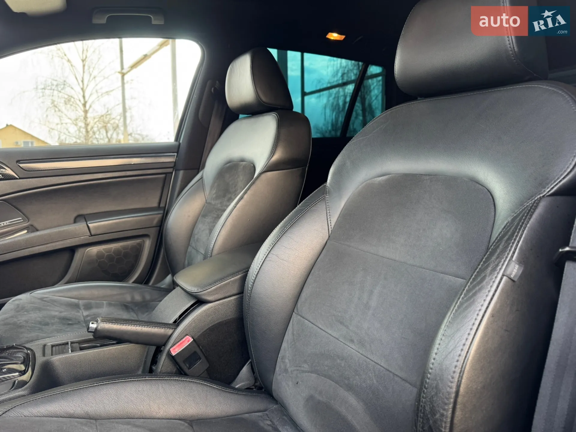 2011 Skoda Superb - мініатюра 36