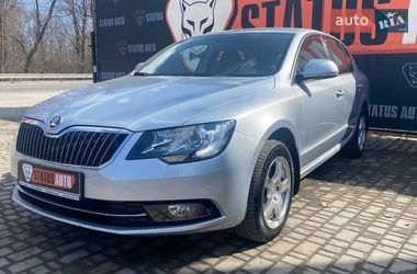 Лифтбек Skoda Superb 2013 в Виннице