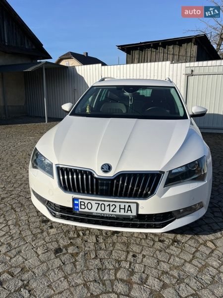 Універсал Skoda Superb 2018 в Тернополі