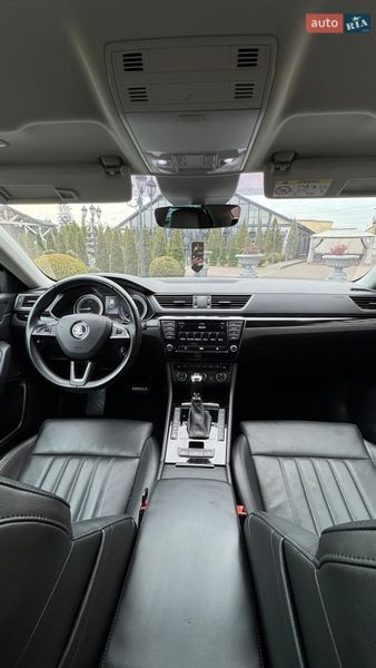 Ліфтбек Skoda Superb 2016 в Стрию