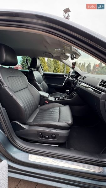 Ліфтбек Skoda Superb 2016 в Стрию