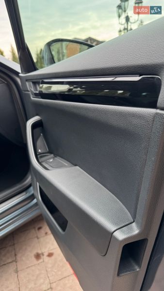 Ліфтбек Skoda Superb 2016 в Стрию