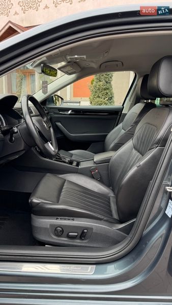 Ліфтбек Skoda Superb 2016 в Стрию