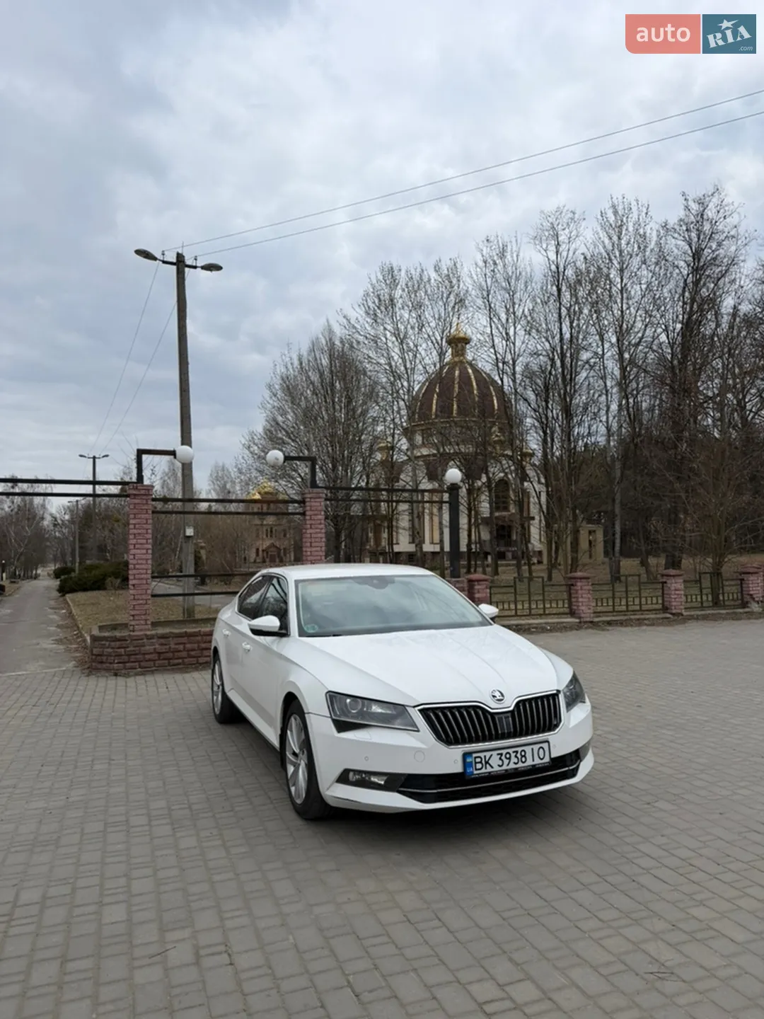 2015 Skoda Superb - мініатюра 2