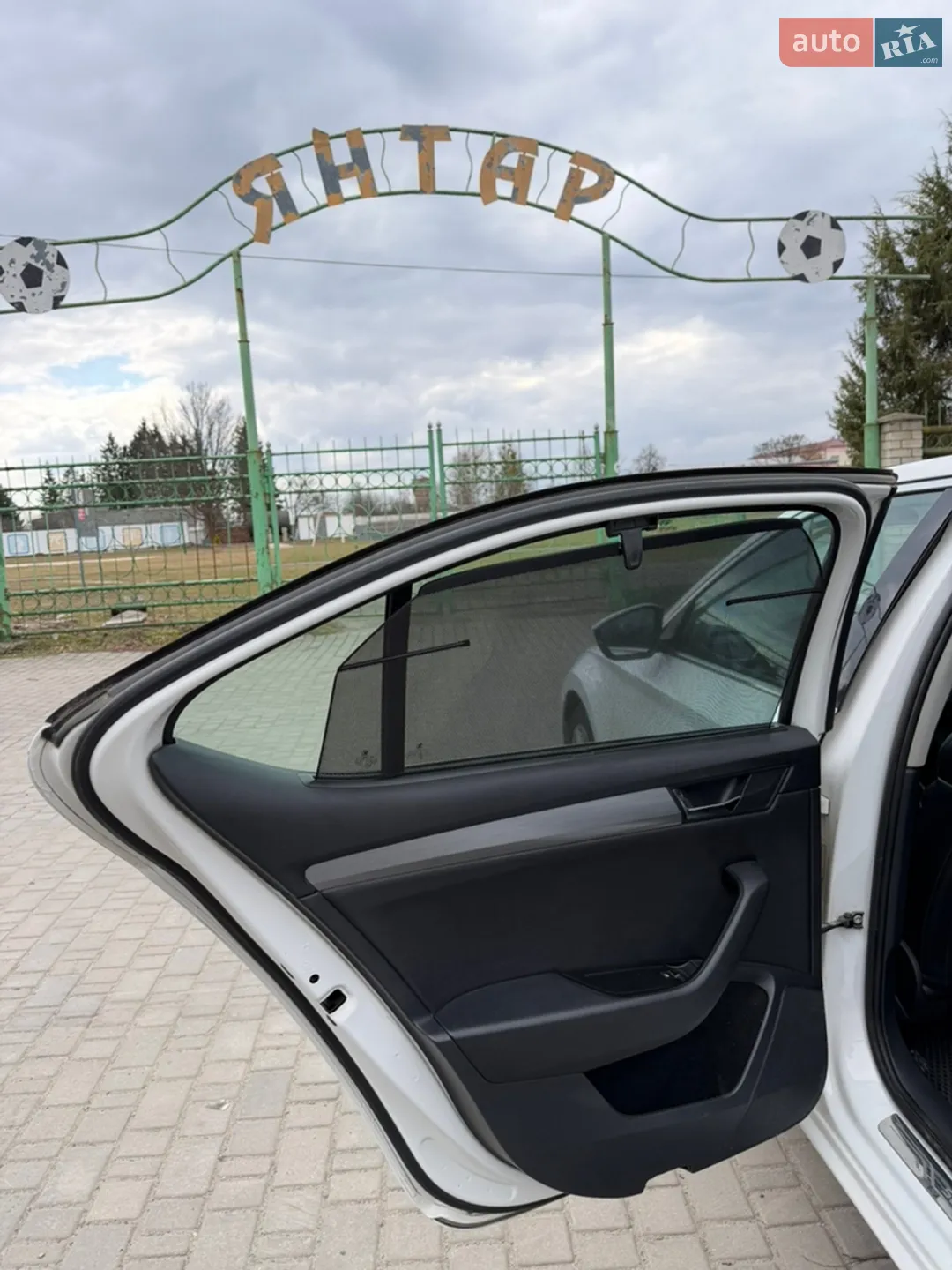 2015 Skoda Superb - мініатюра 14