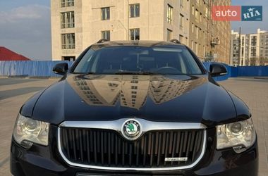 Универсал Skoda Superb 2011 в Ковеле