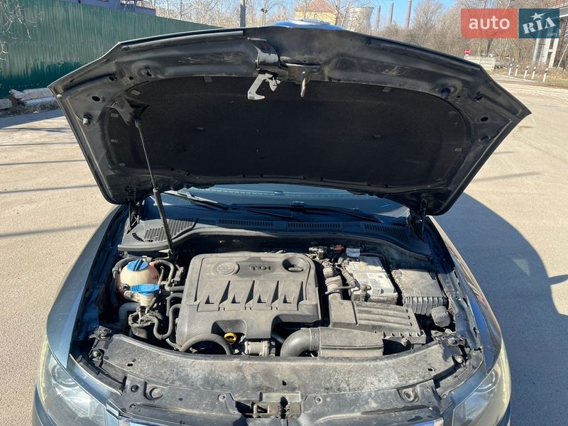 Універсал Skoda Superb 2014 в Києві