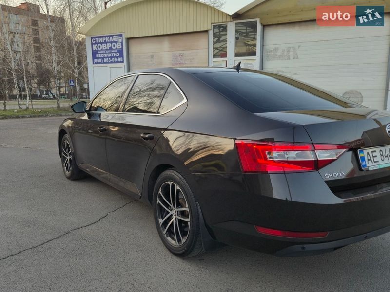Хэтчбек Skoda Superb 2016 в Кривом Роге фото 40 Хэтчбек Skoda Superb 2016 в Кривом Роге