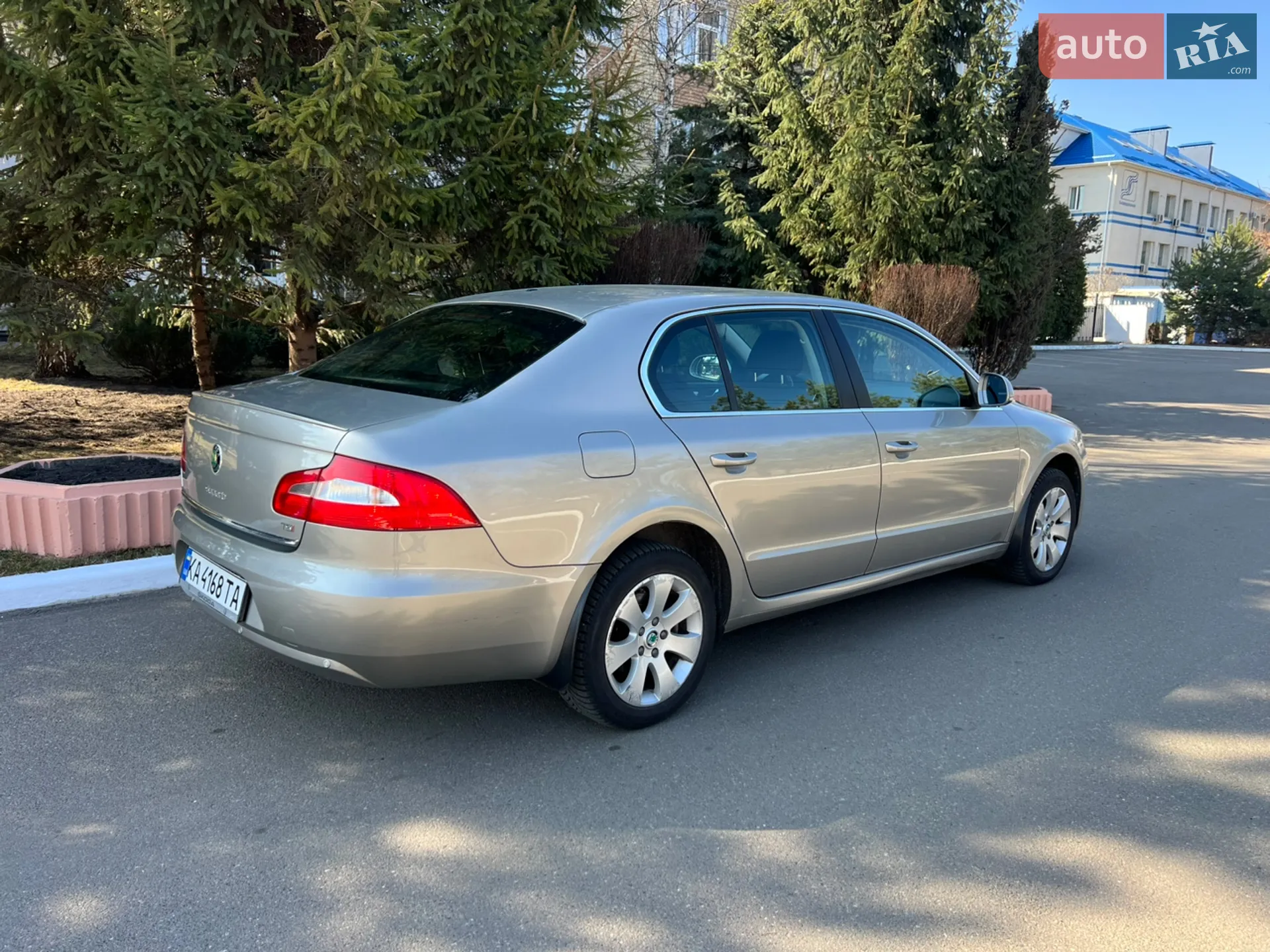 2012 Skoda Superb - мініатюра 3