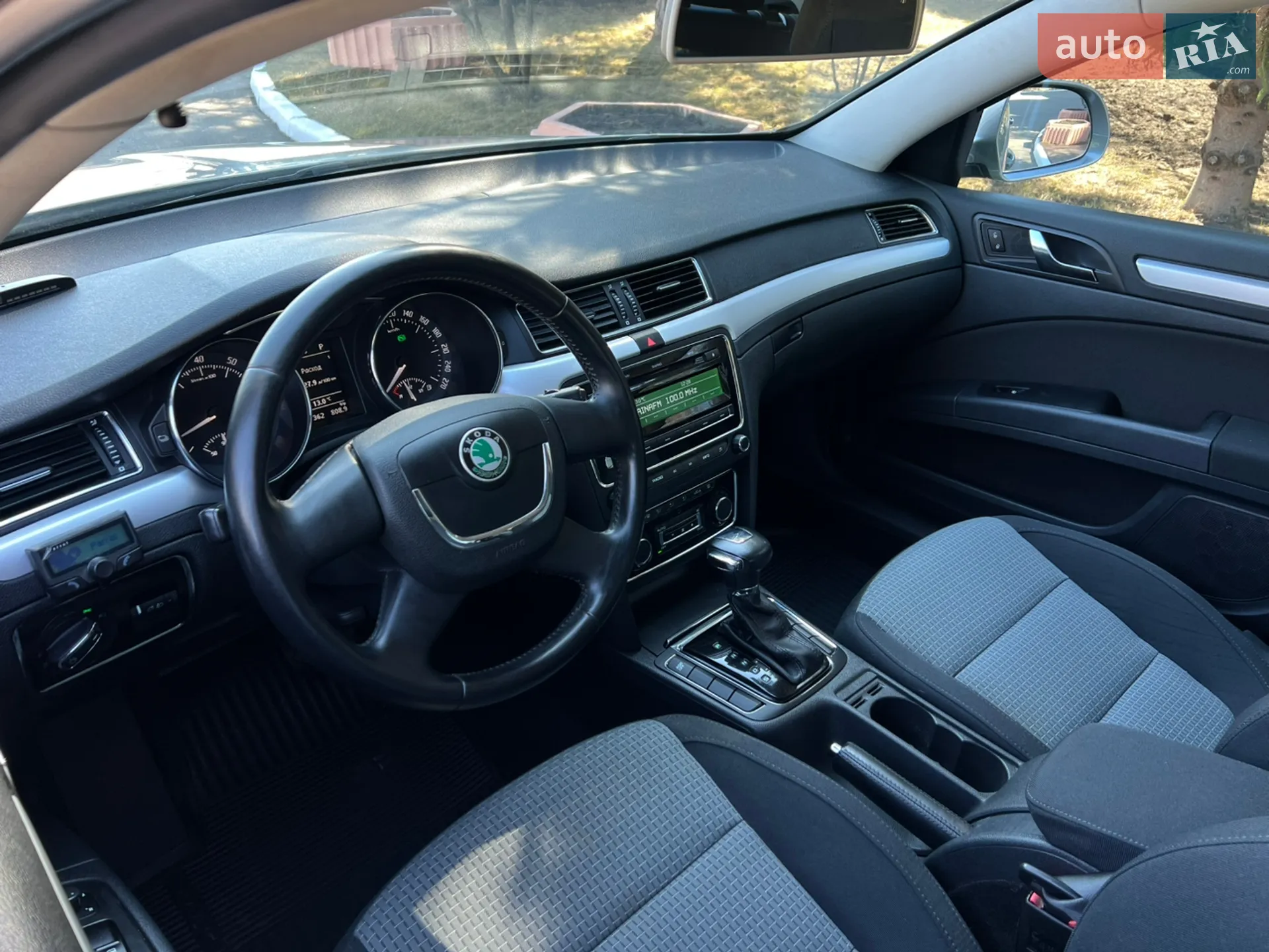 2012 Skoda Superb - мініатюра 16