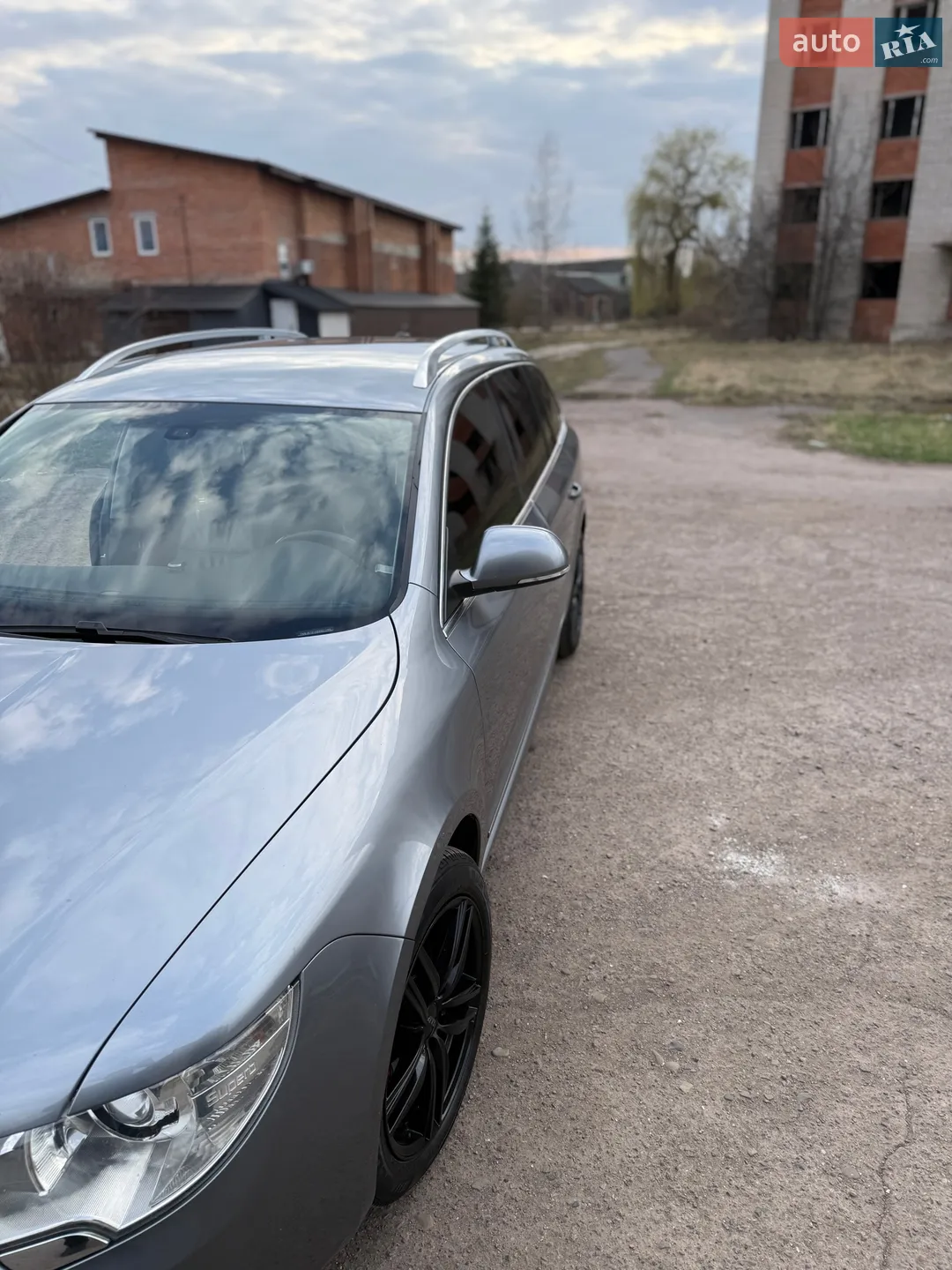2010 Skoda Superb - мініатюра 3