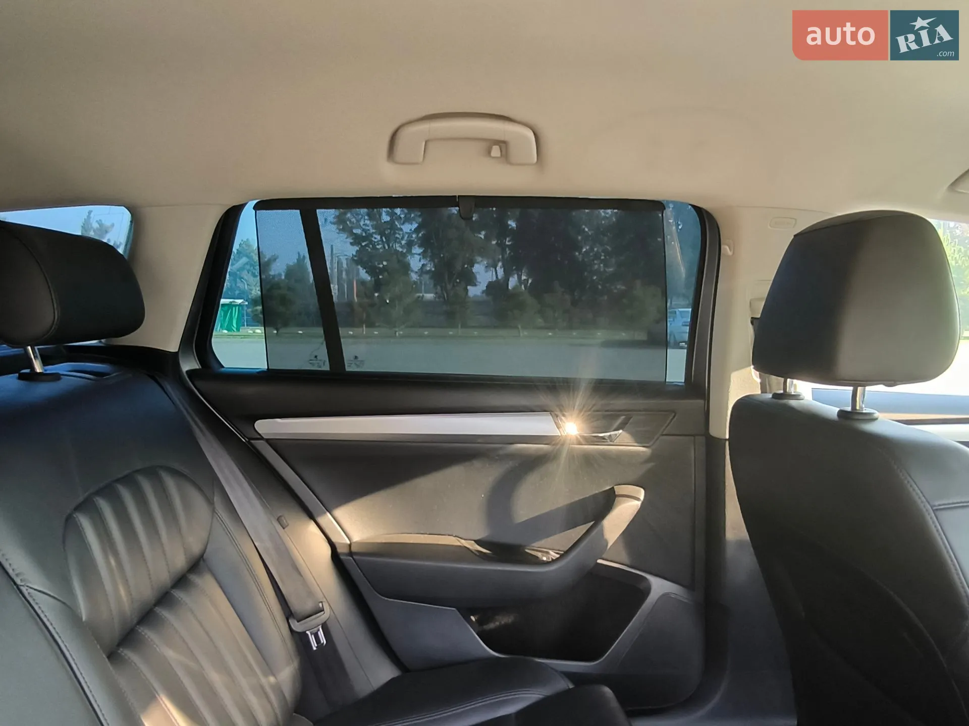 2017 Skoda Superb - мініатюра 12