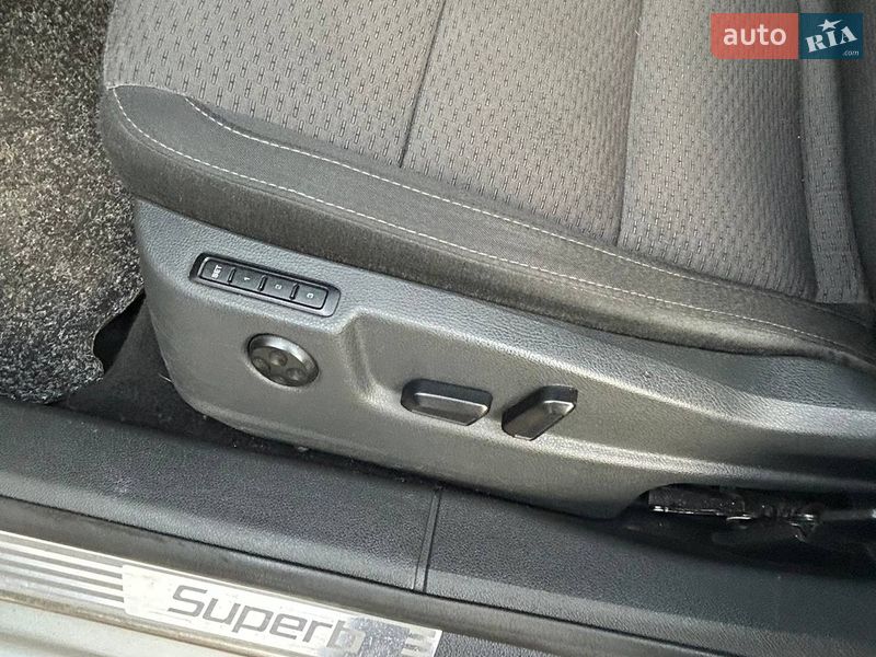 Лифтбек Skoda Superb 2010 в Львове фото 22 Лифтбек Skoda Superb 2010 в Львове