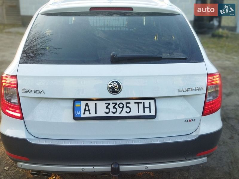 Универсал Skoda Superb 2014 в Белой Церкви