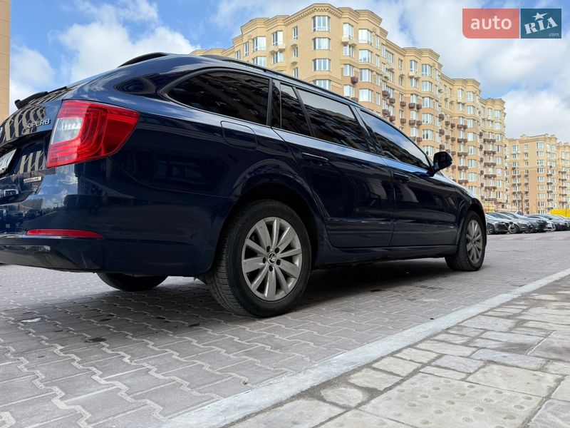 Универсал Skoda Superb 2014 в Киеве фото 14 Универсал Skoda Superb 2014 в Киеве
