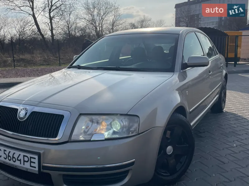 Skoda Superb