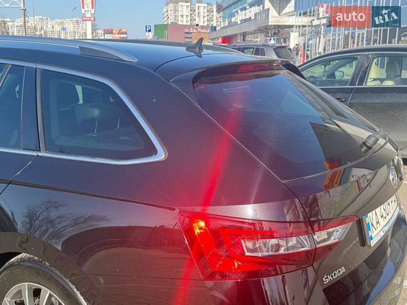 Универсал Skoda Superb 2017 в Киеве