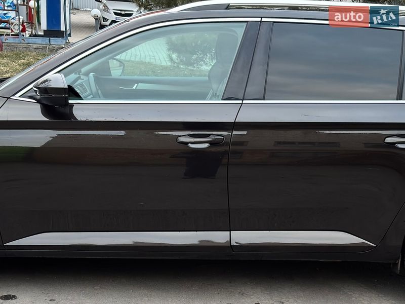 Універсал Skoda Superb 2019 в Вінниці