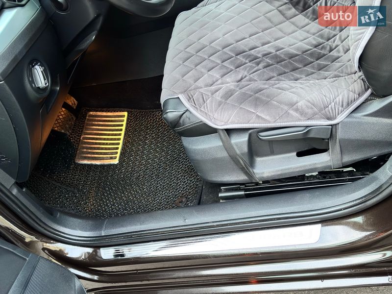 Універсал Skoda Superb 2019 в Вінниці