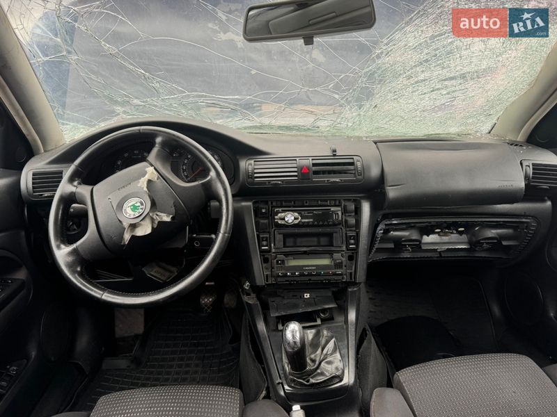 Лифтбек Skoda Superb 2006 в Кропивницком