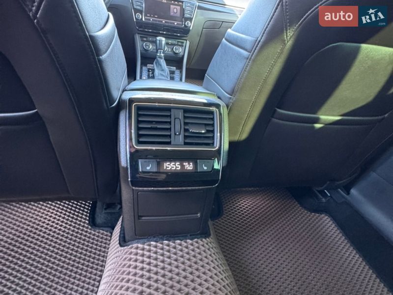 Универсал Skoda Superb 2016 в Киеве фото 18 Универсал Skoda Superb 2016 в Киеве