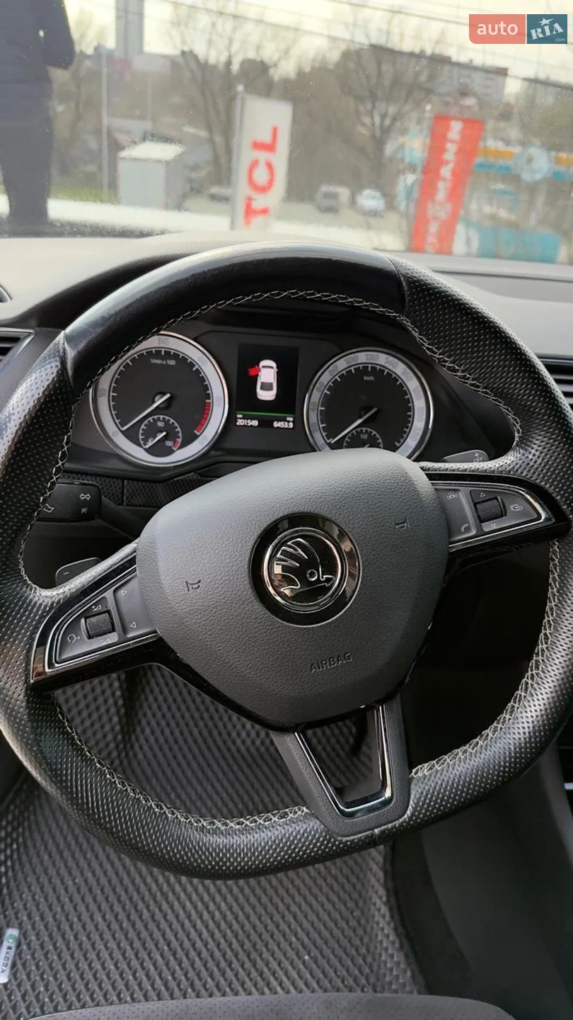 Skoda Superb 2017 VIN TMBCJ7NP5J7510975 фото оголошення 5 з 14